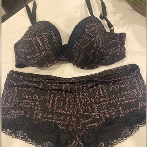 Sophie B.  Bra worn a few times size 36D boy short XL size 8 never worn.